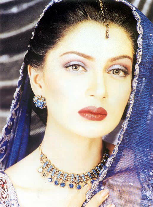 Iffat Omer - profile, interview & picturesiffat 