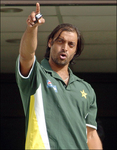 Shoaib Akhtar - profile, interview & pictures